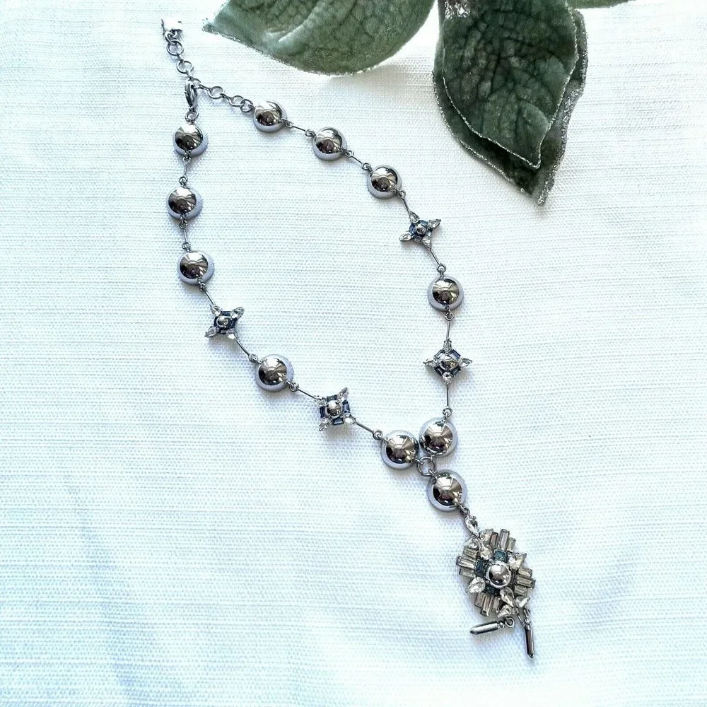 Silver Chrome Blue Crystal Fashion Necklace Never Worn Stunning‎